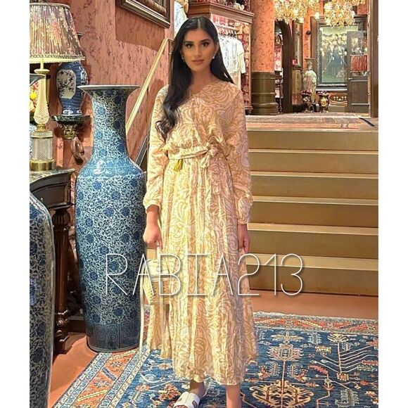 ZARA PRINTED WRAP TOP WITH TIE DETAIL - Picture 3 of 10